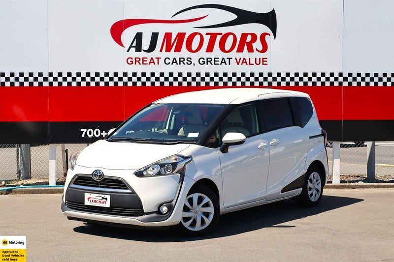 2015 Toyota Sienta 7-Seats Bluetooth, photo 2