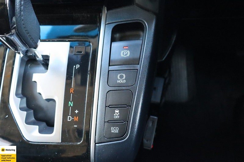 2015 Toyota Vellfire 2.5Z, photo 3
