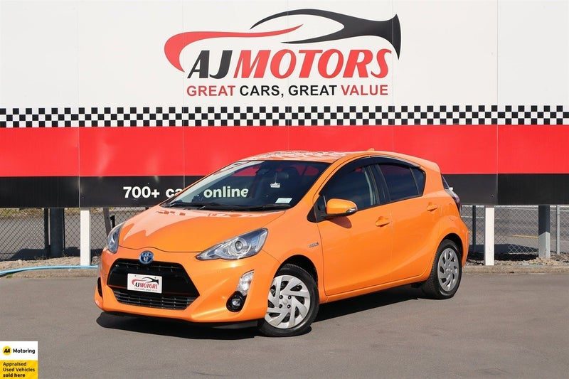 2017 Toyota Aqua G, photo 2