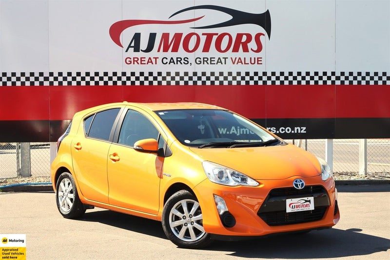 2015 Toyota Aqua S