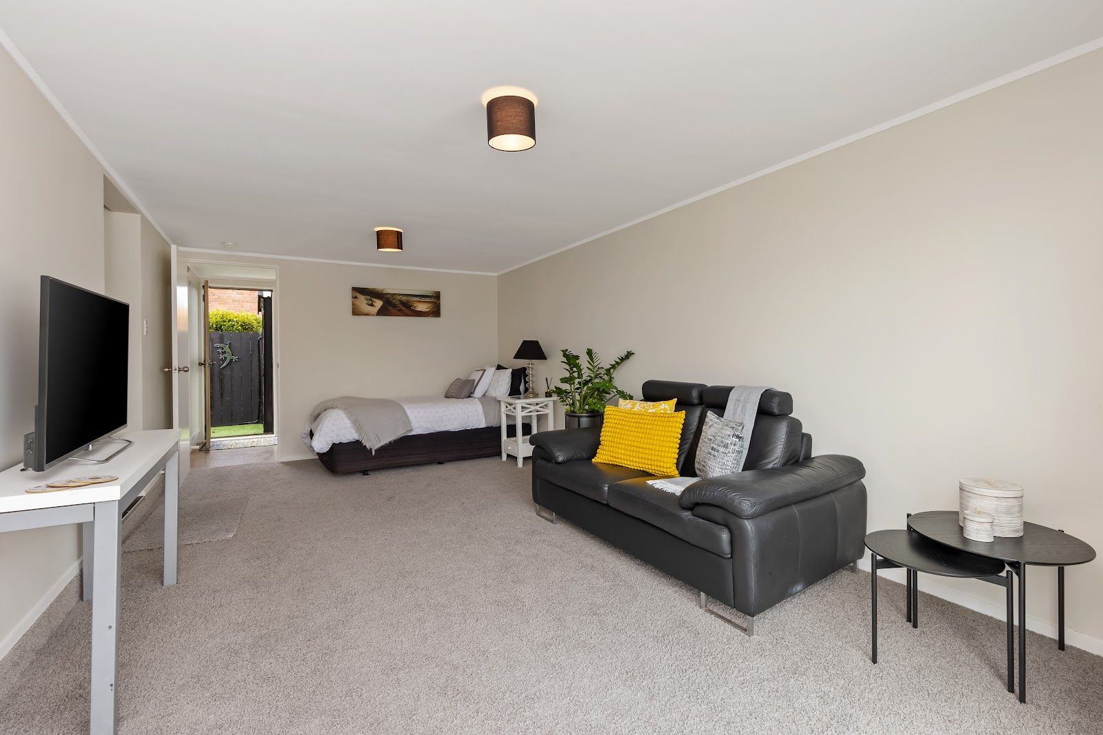 Flat 1/20 Pine Road, Orewa, photo 18