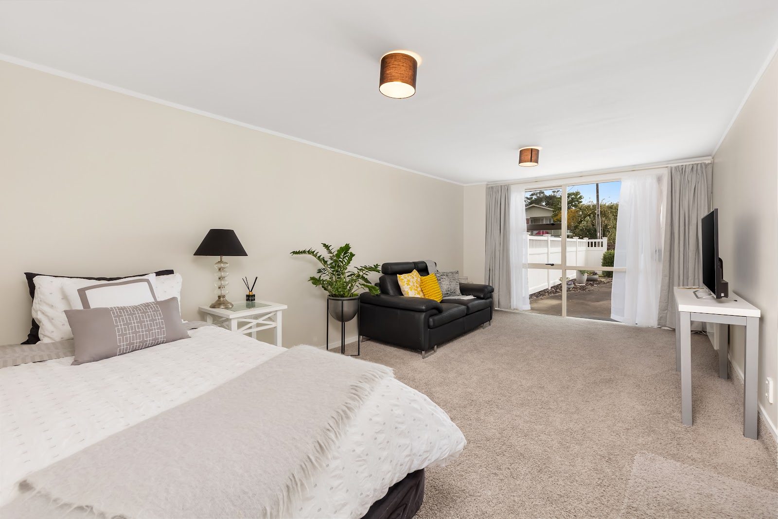 Flat 1/20 Pine Road, Orewa, photo 19