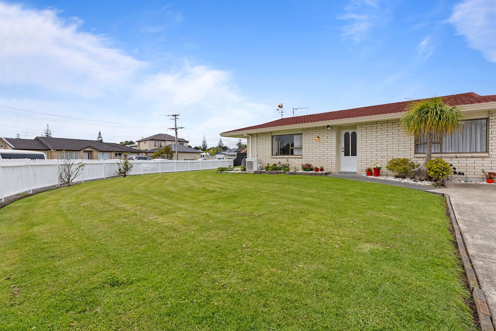 Flat 1/20 Pine Road, Orewa, photo 9