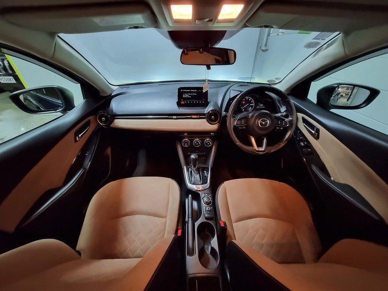 2017 Mazda Demio 13S TAILORED BROWN, photo 3