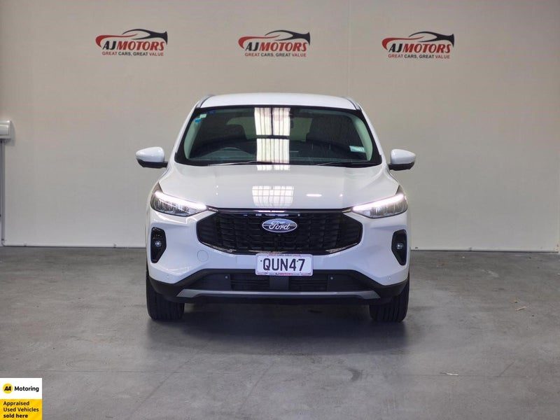 2024 Ford Escape Titanium (NZ New), photo 2