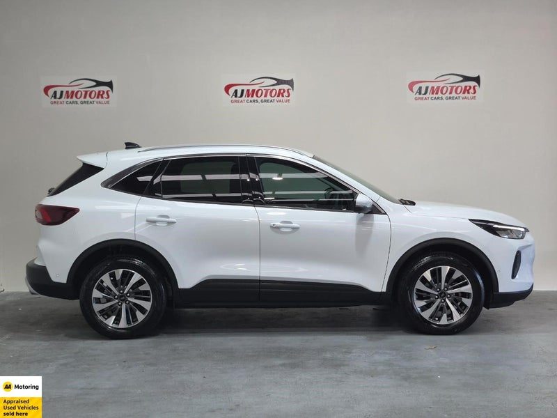2024 Ford Escape Titanium (NZ New), photo 3