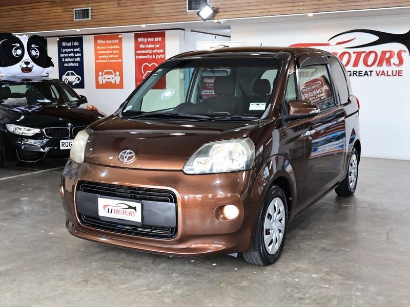 2013 Toyota Porte Push Start, photo 3