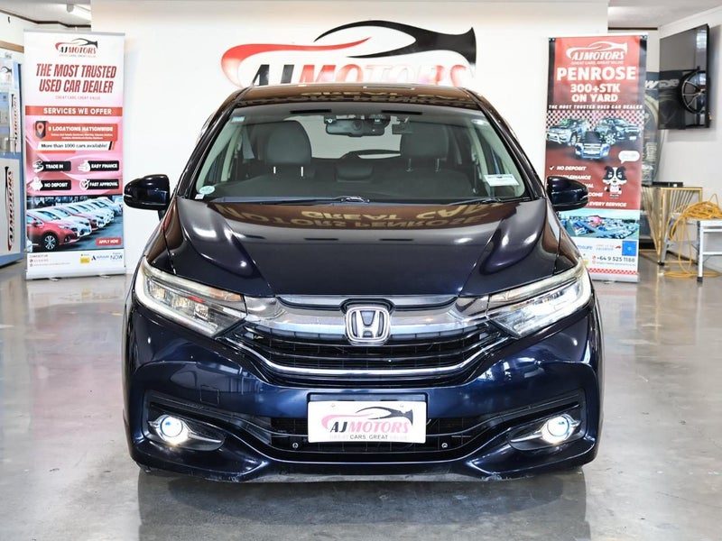 2015 Honda Shuttle Hybrid, photo 2