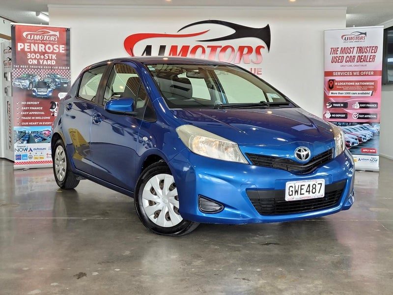 2013 Toyota Yaris YR 1.3P Hatch5 4A
