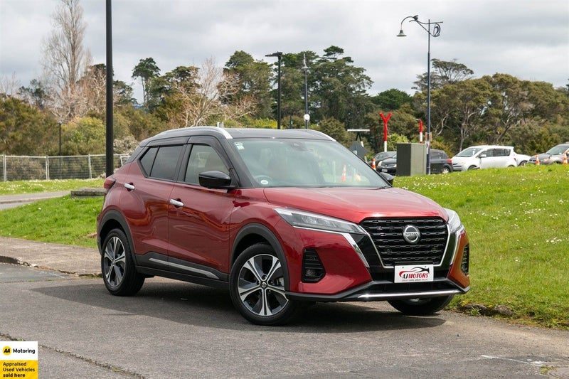 2021 Nissan Kicks E POWER / SUPER LOW KMS