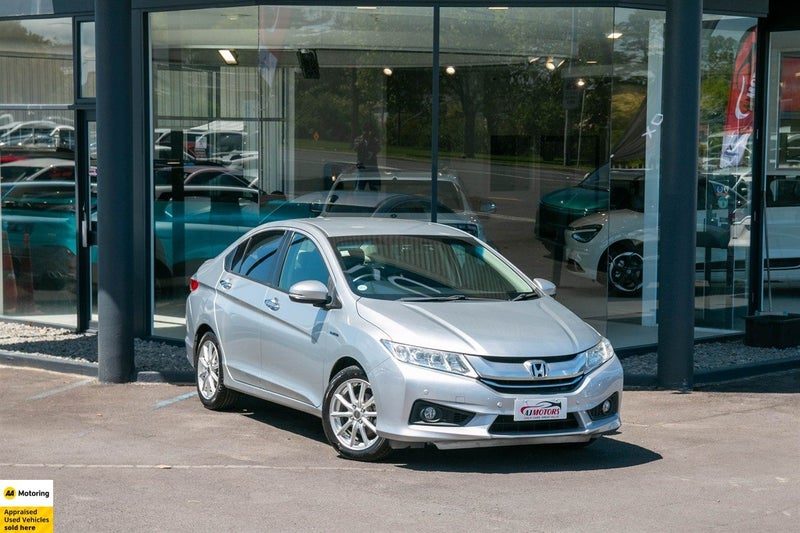 2017 Honda GRACE HYBRID / LOW KMS