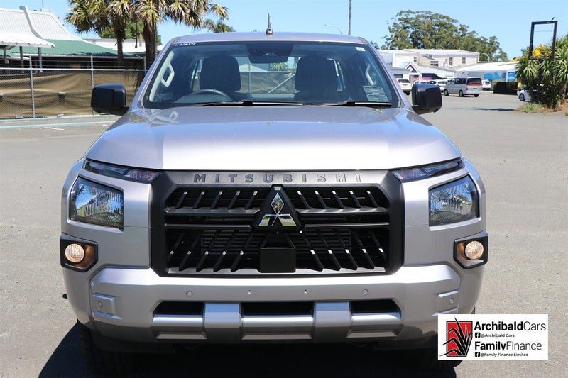 2026 Mitsubishi Triton CC GLX 4WD 6AT 2.4DT, photo 2