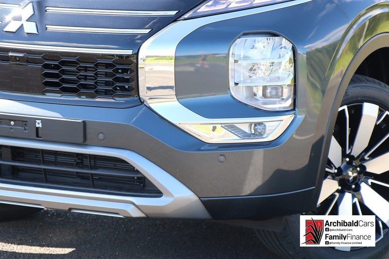 2026 Mitsubishi Outlander VRX PHEV/4WD/AT, photo 2