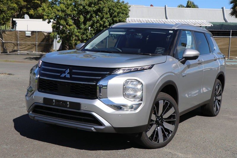 2026 Mitsubishi Outlander XLS PHEV/4WD/AT, photo 2