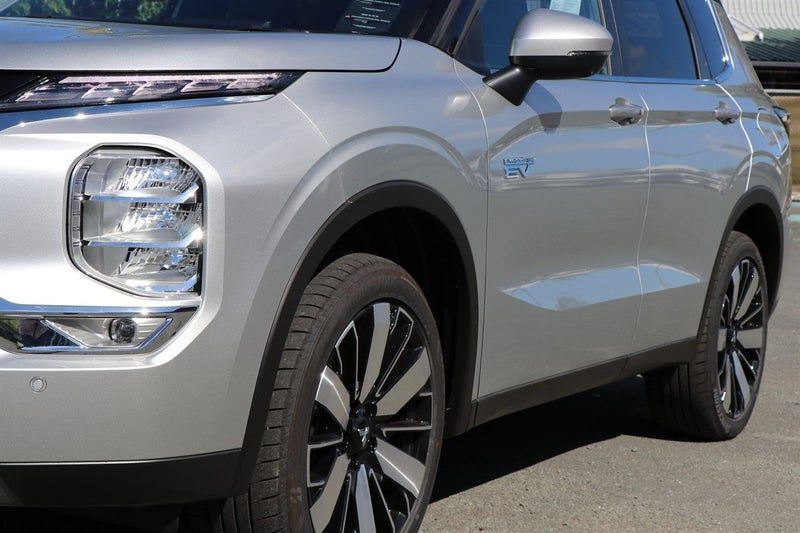 2026 Mitsubishi Outlander XLS PHEV/4WD/AT, photo 3