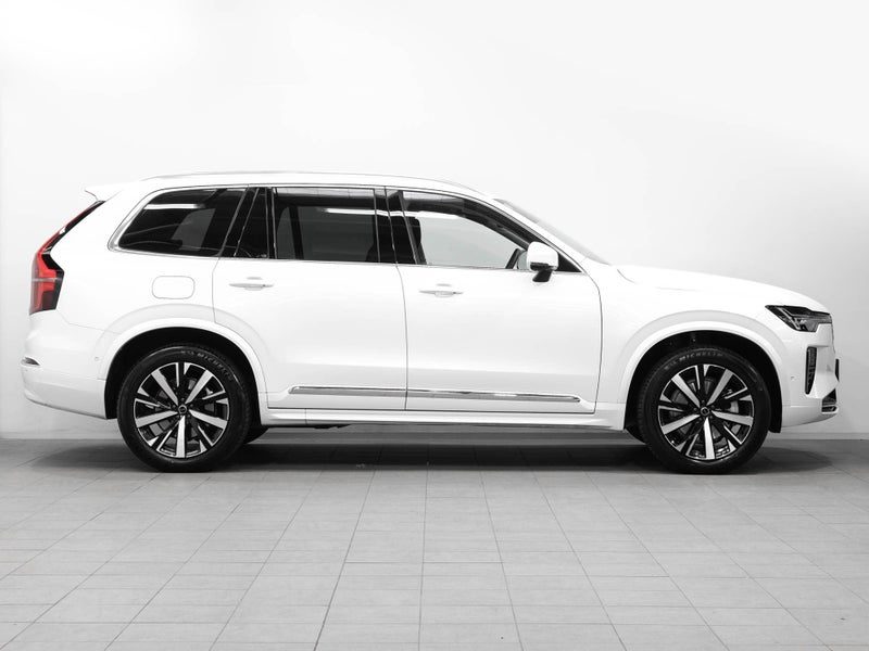 2026 Volvo XC90 B5 Plus AWD 2L Petrol, photo 3