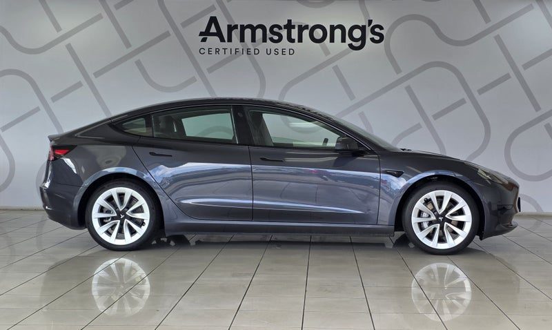 2022 Tesla Model 3, photo 3