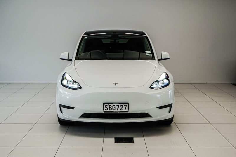 2022 Tesla Model Y Rear Wheel Drive, photo 2