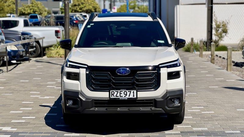 2026 Subaru Outback DEMO | PREMIUM 2.5P AWD, photo 2