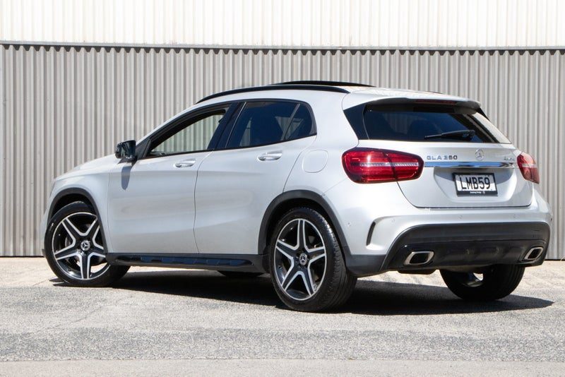 2018 Mercedes-Benz GLA 250 4Matic 2.0P/4Wd, photo 2