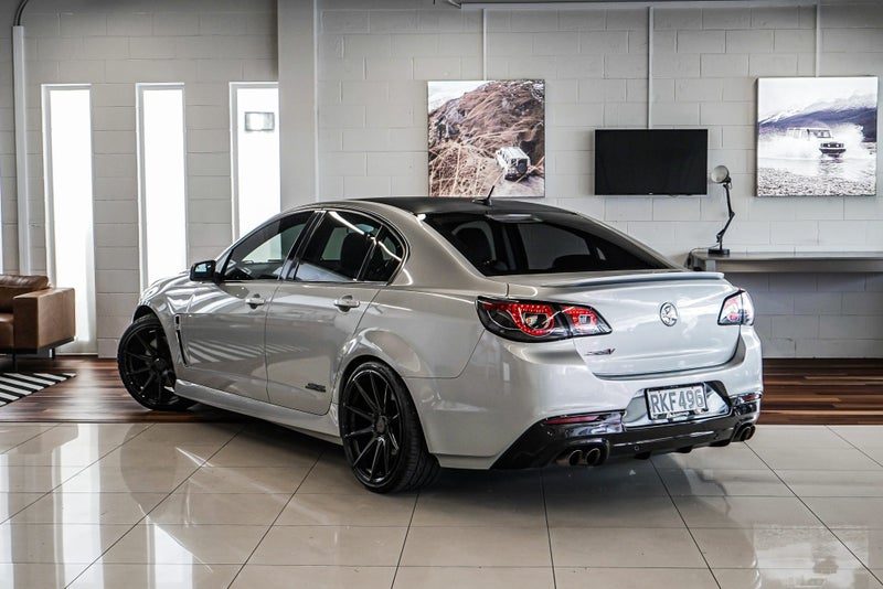 2015 Holden Commodore VF SS-V Redline 6.0, photo 3