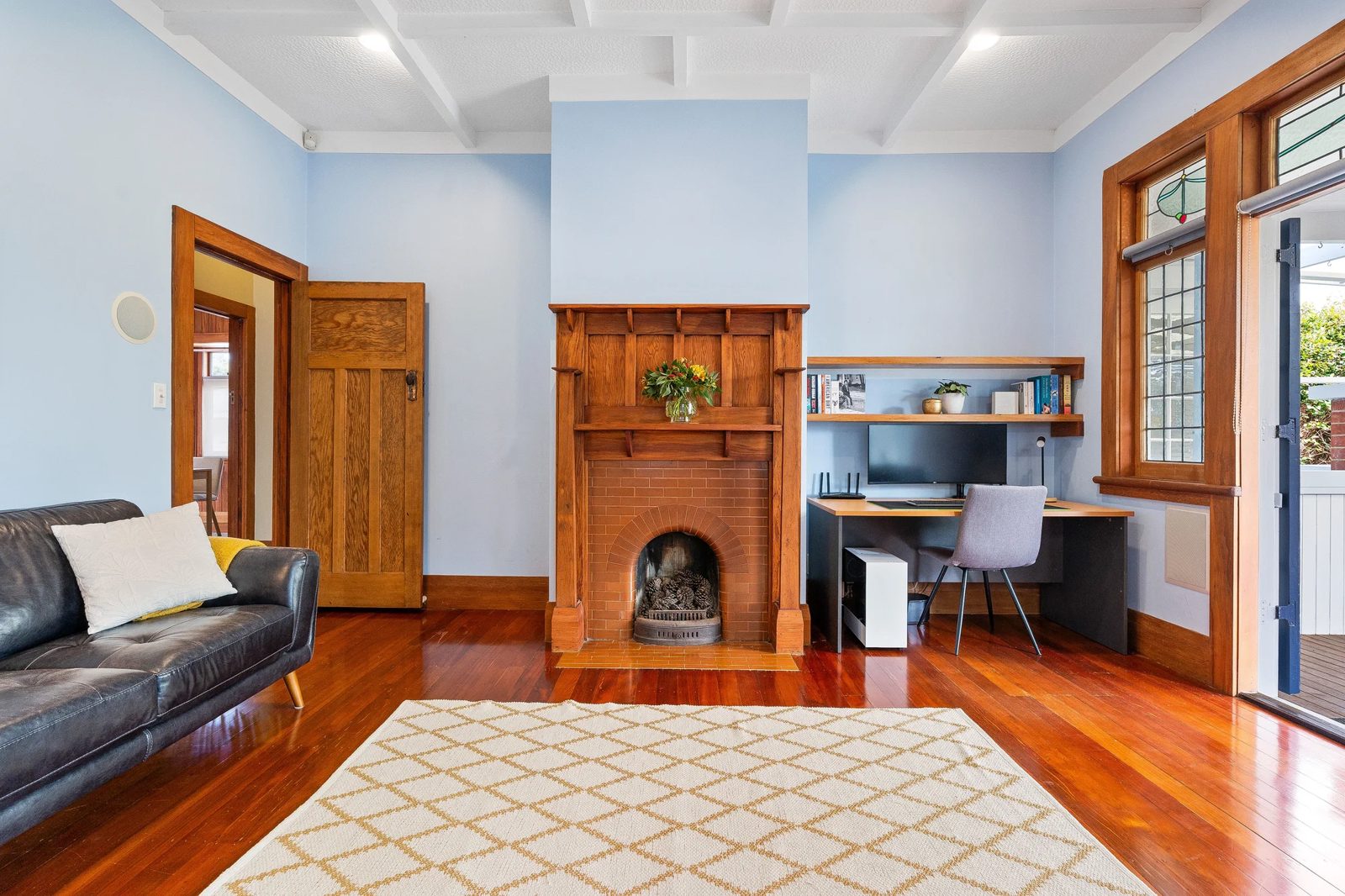 77 Woodward Road, Mount Albert, photo 6