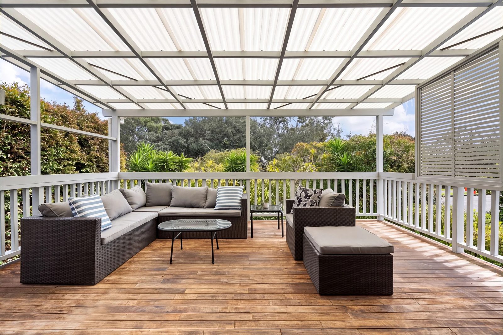77 Woodward Road, Mount Albert, photo 7