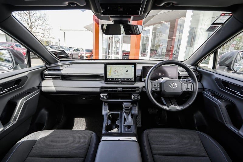 2026 Toyota RAV4 GXL 2.5P PHEV ECVT FWD SUV/5D/5S, photo 2