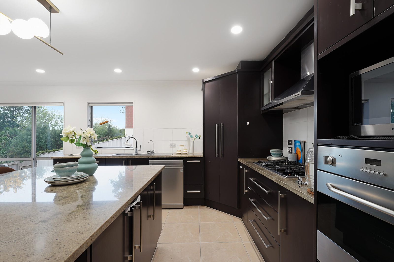 52 Sapperton Drive, Henderson, photo 3