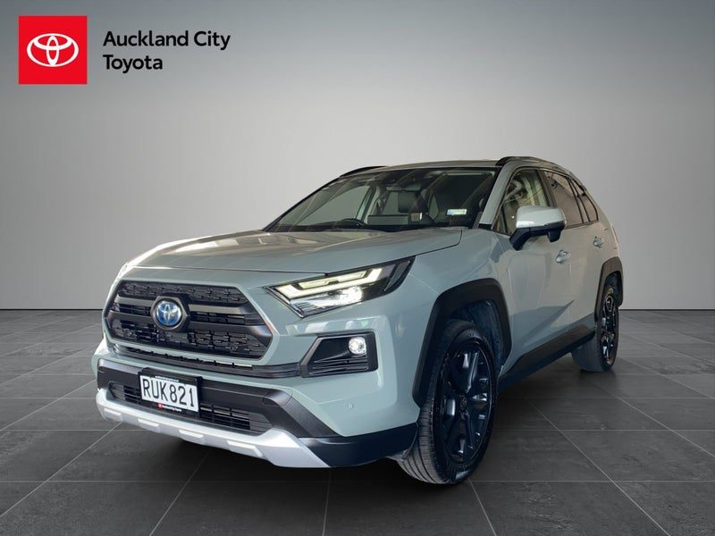 2022 Toyota RAV4 Hybrid, photo 3