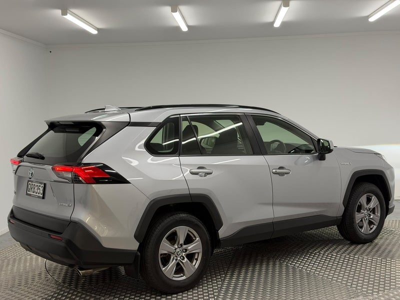 2024 Toyota RAV4 GX 2.5P Hybrid AWD, photo 3
