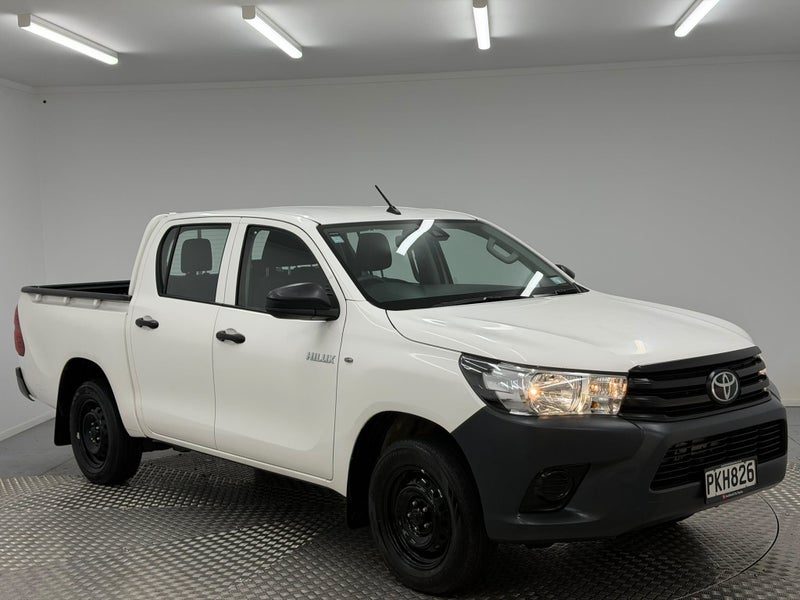 2022 Toyota Hilux WorkMate 2.7P 6AT