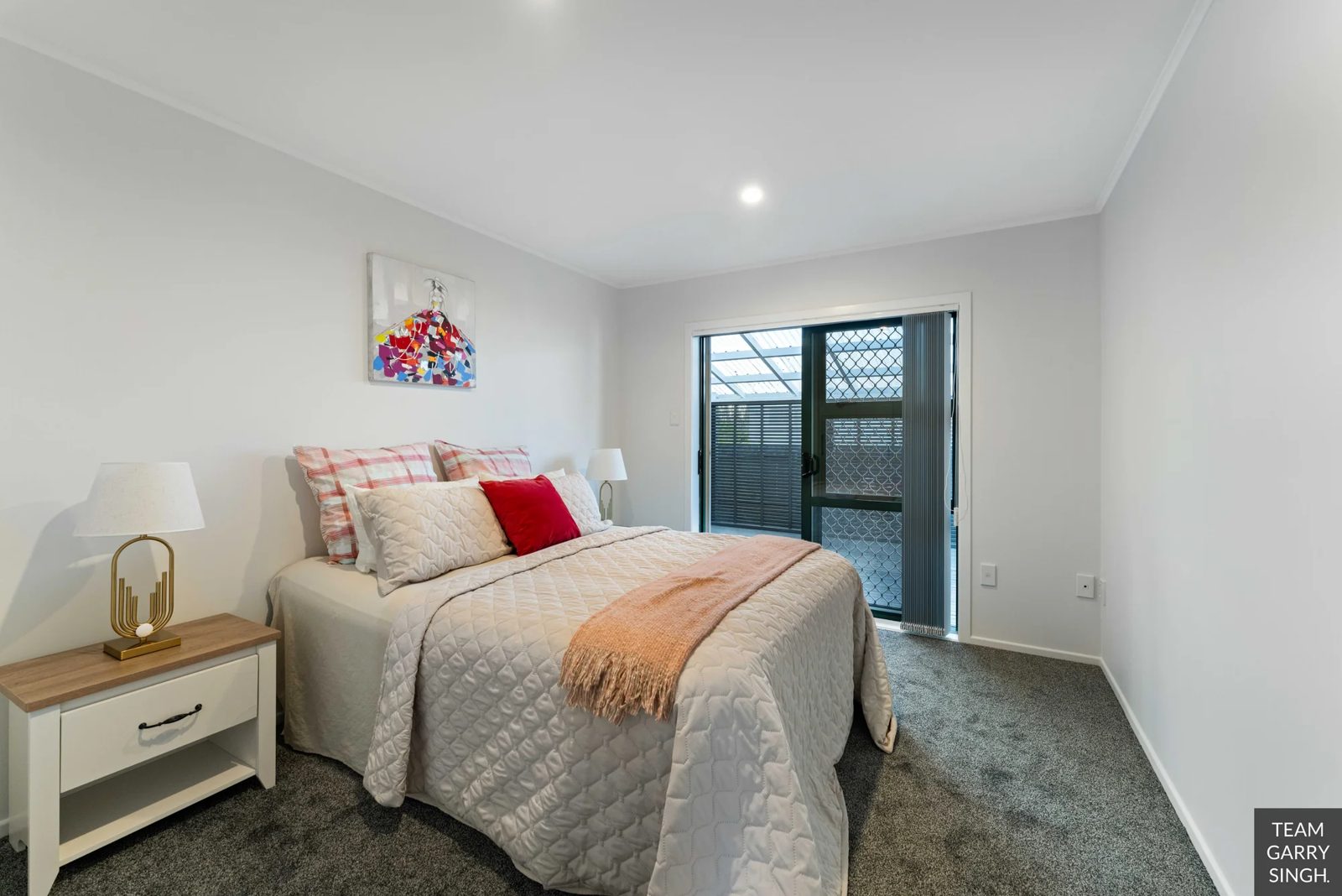 34 Antrim Crescent, Otara, photo 13