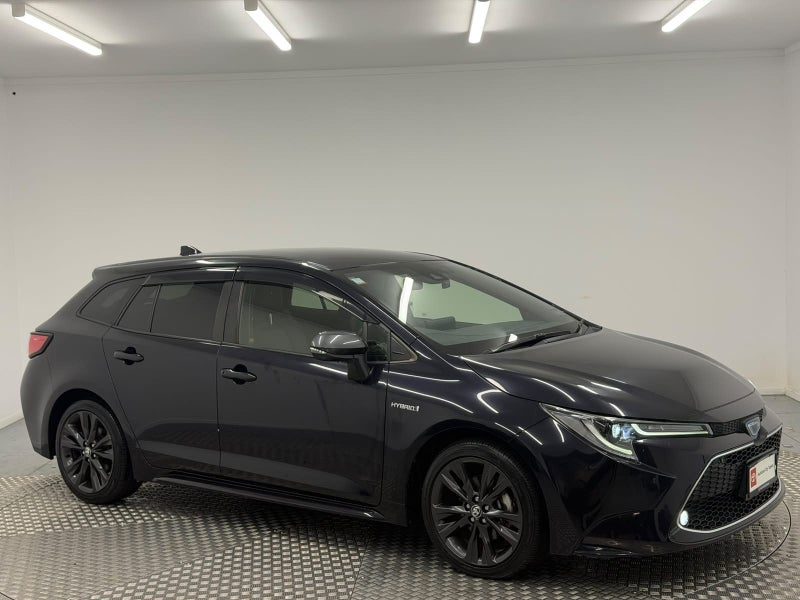 2020 Toyota Corolla Touring Hybrid