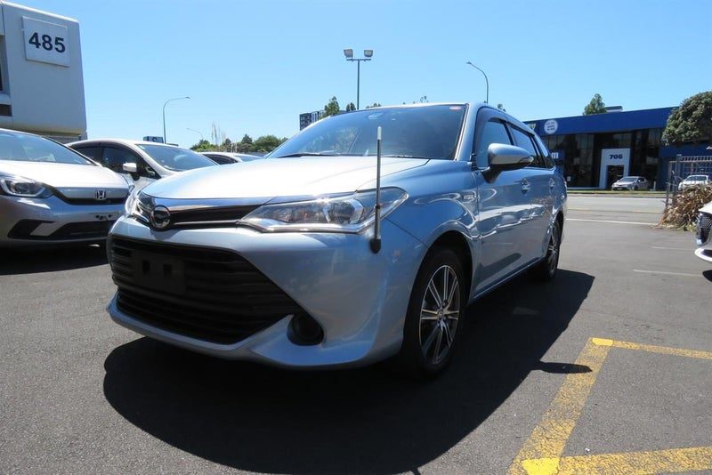 2015 Toyota Corolla 1.5 G, photo 3