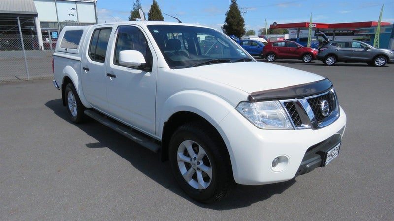 2013 Nissan Navara D/C 2.5D 4WD ST-X AT