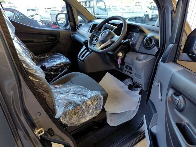2026 Nissan NV200 VANETTE VAN, photo 3