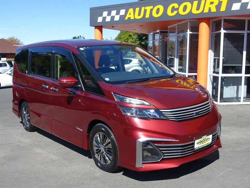 2017 Nissan Serena Rider Hybrid