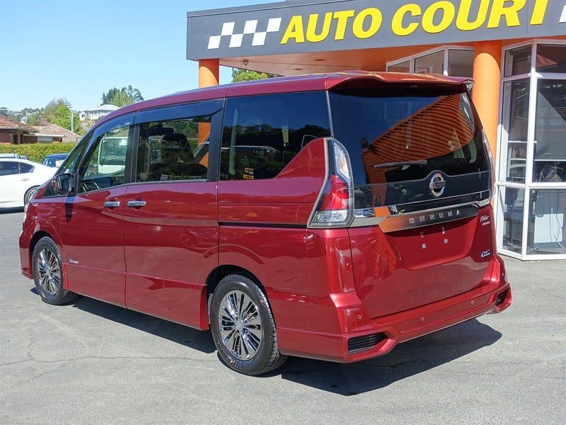 2017 Nissan Serena Rider Hybrid, photo 2