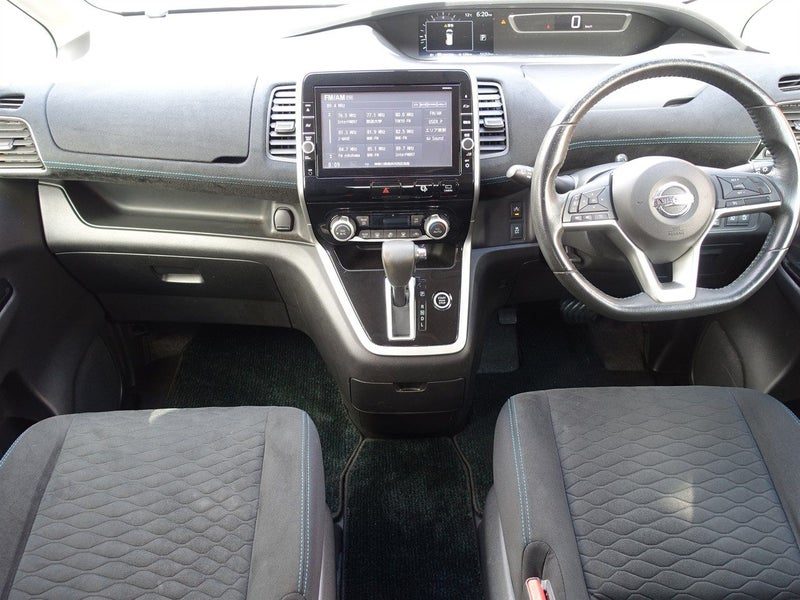2017 Nissan Serena Rider Hybrid, photo 3