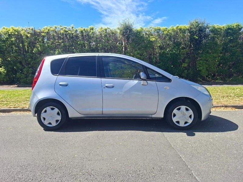 2006 Mitsubishi Colt PLUS, photo 2