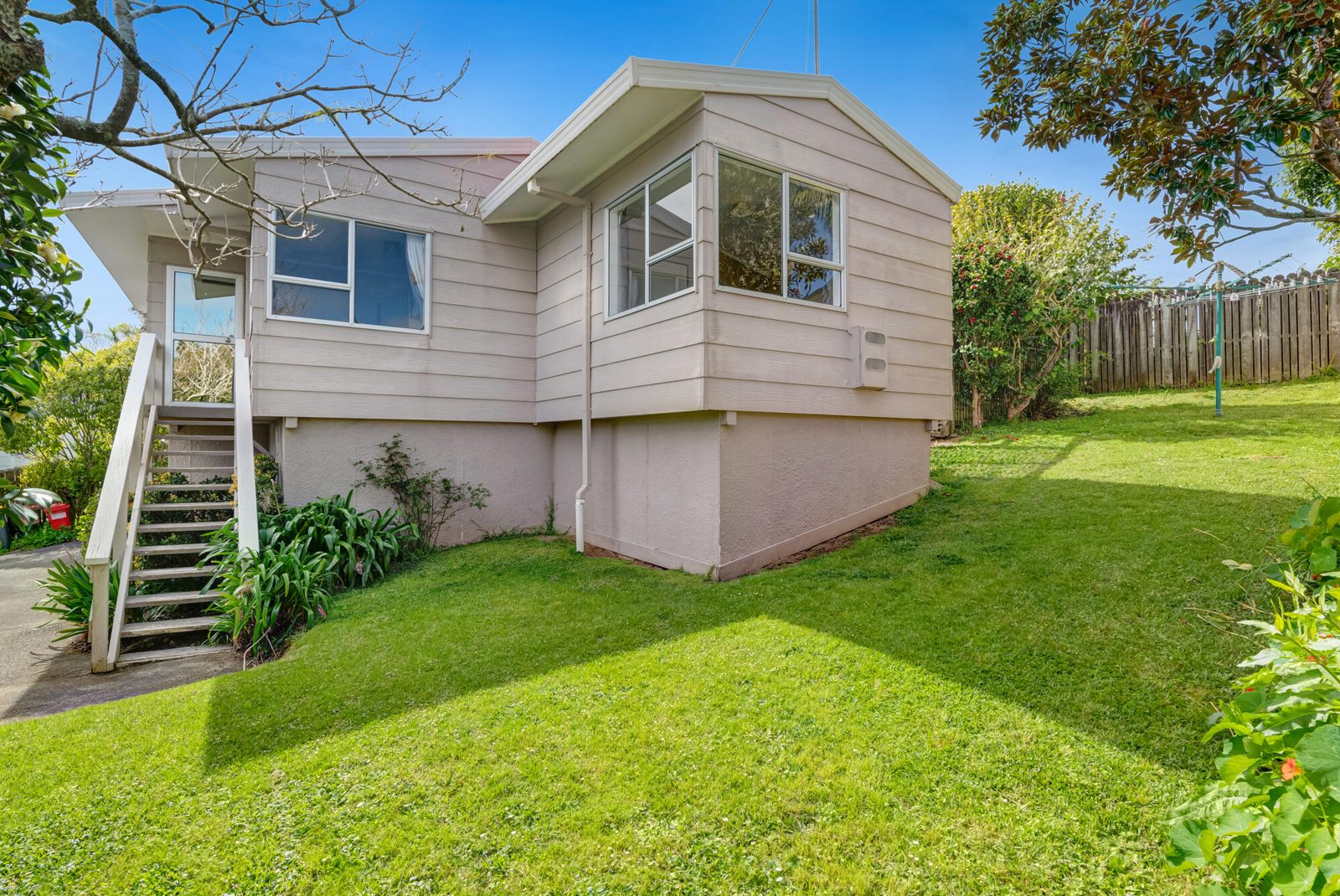 88 William Bayes Place, Red Beach, photo 18