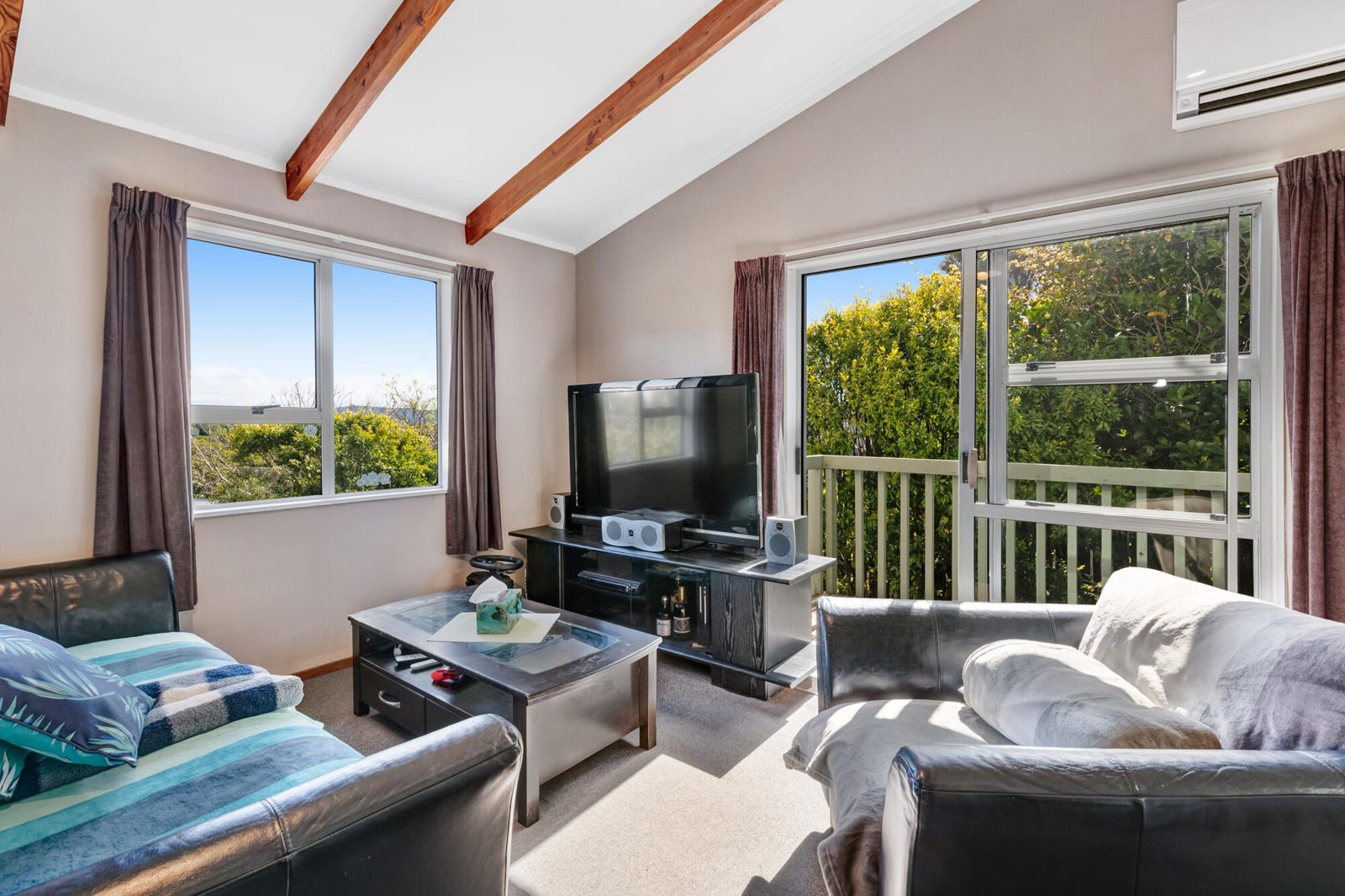 88 William Bayes Place, Red Beach, photo 9