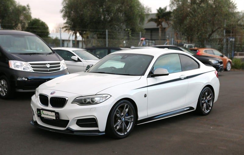2015 BMW M235i, photo 2