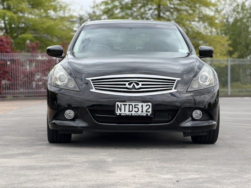 2010 Nissan Skyline, photo 2