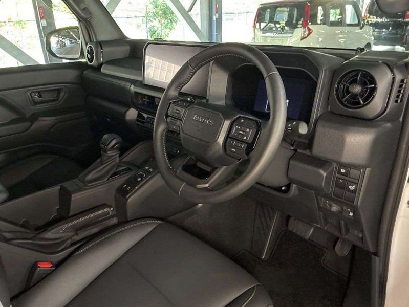 2026 Toyota Land Cruiser FJ / VX 4WD, photo 3