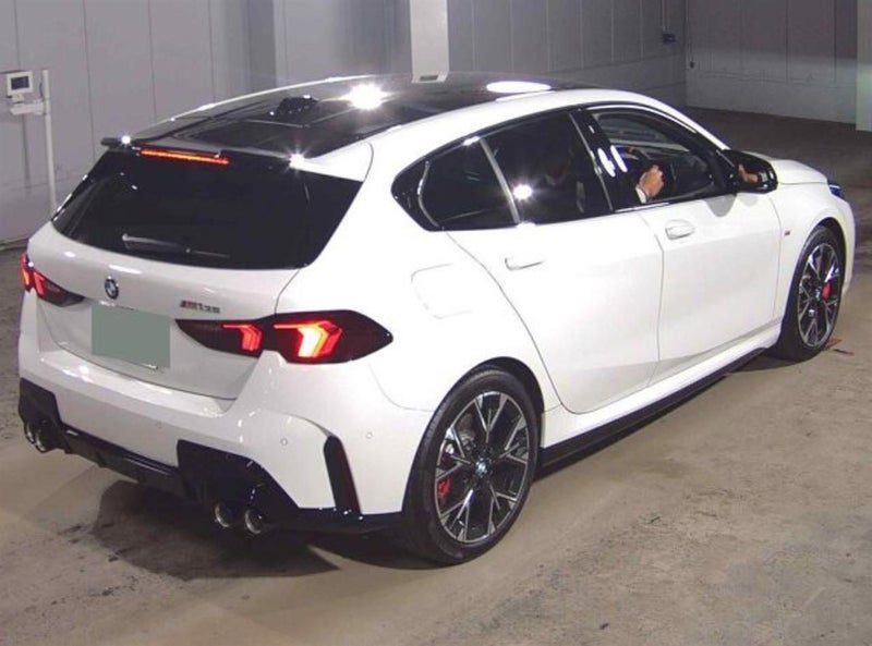 2025 BMW M135i, photo 2