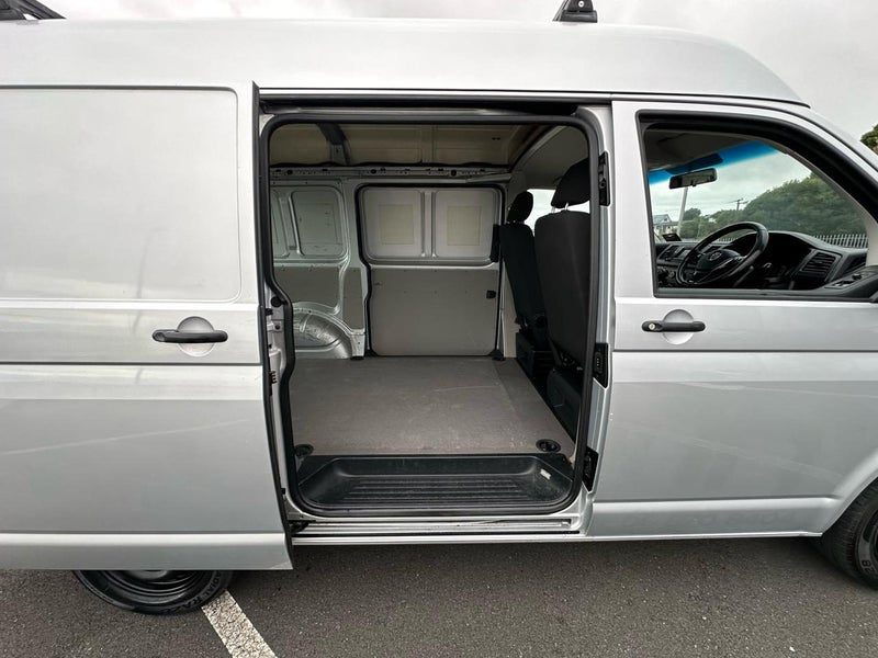 2018 Volkswagen T6 SWB, photo 3