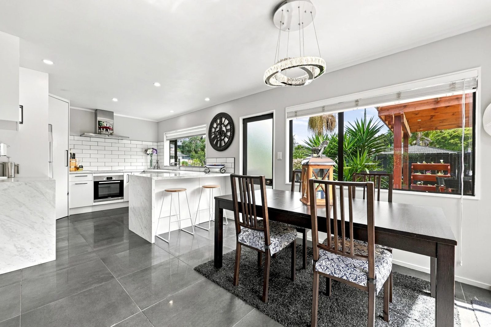 56 Ferry Road, Arkles Bay, photo 11