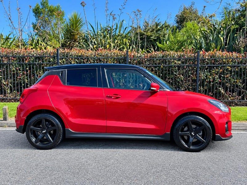 2018 Suzuki Swift, photo 2